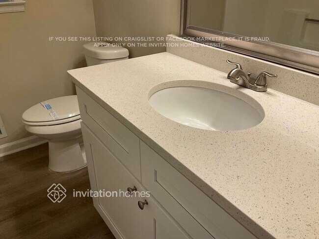 Building Photo - 3607 Memorial Pkwy NW