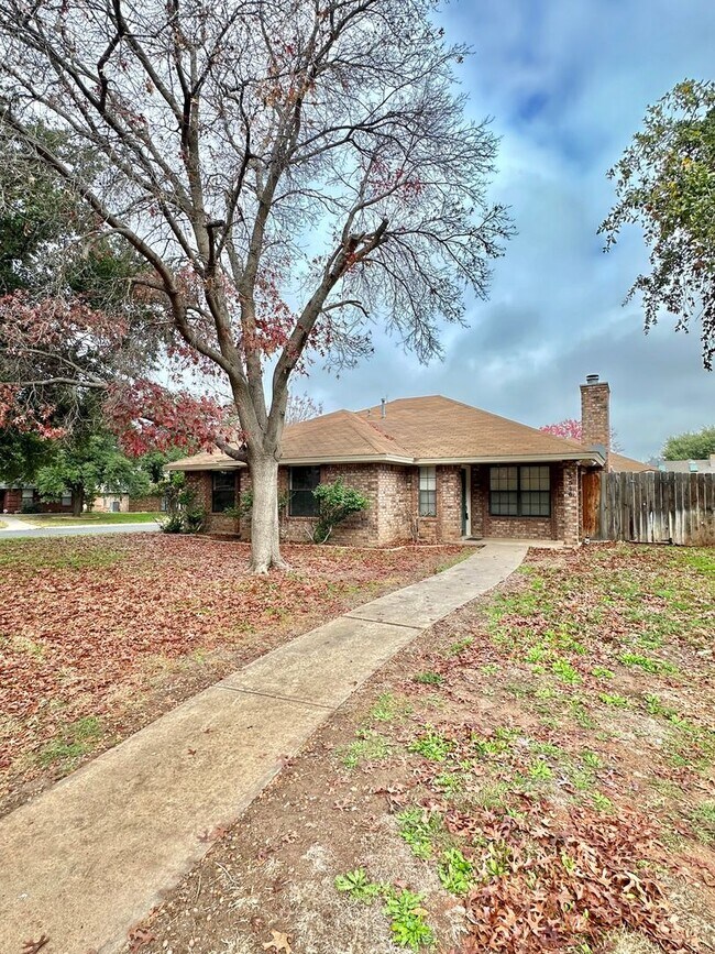 Building Photo - 3546 Cedar Ridge Ln