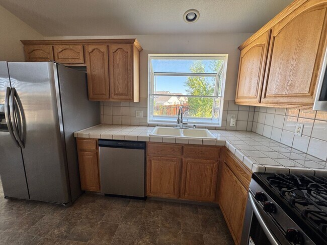 Building Photo - 4727 El Cap Ct