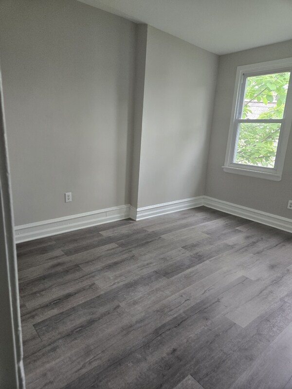 Building Photo - 1226 E Chelten Ave