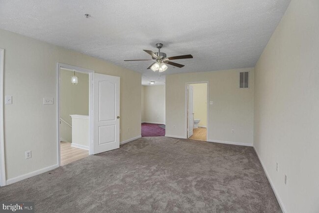 Building Photo - 4000 Estevez Ct