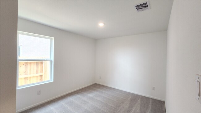 Building Photo - 26819 Feather Reed Dr