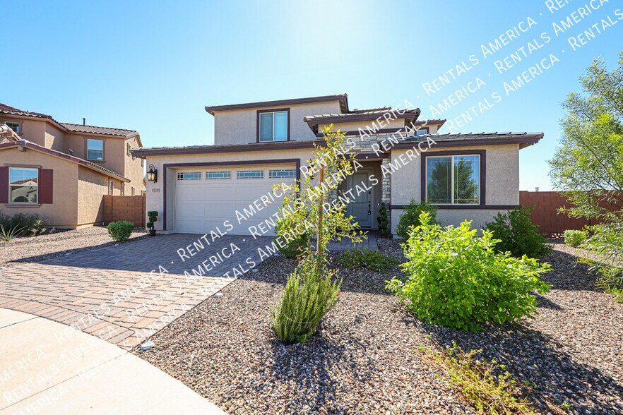 Building Photo - 11128 S 54th Ln