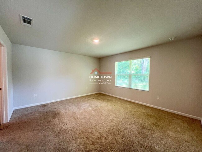 Building Photo - 5257 Peach Dr