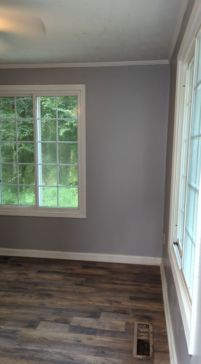 Corner Living room - 2226 shady grove road