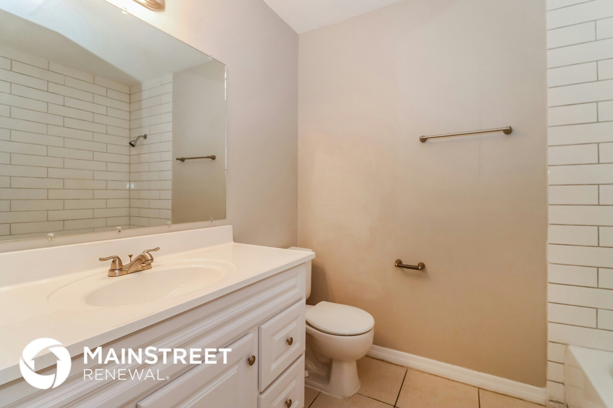 Building Photo - 2258 Village Ct