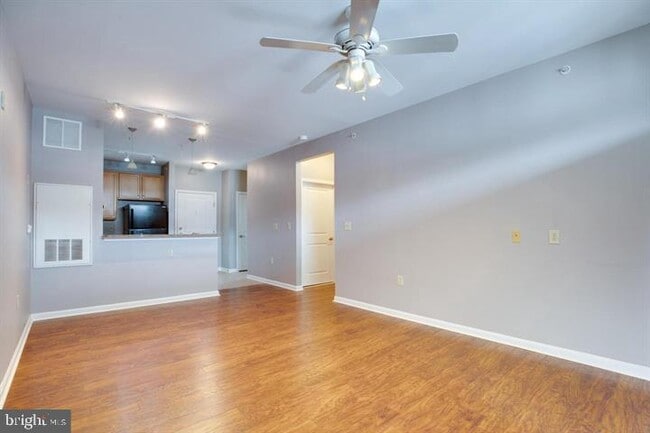 Building Photo - 2665 Prosperity Ave