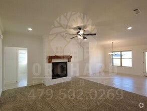 Building Photo - Siloam Springs- Single-Family Home- Beauti...