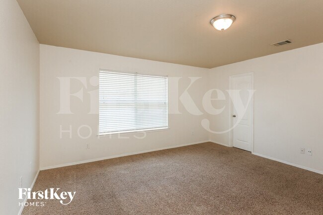 Building Photo - 10636 Winding Passage Way