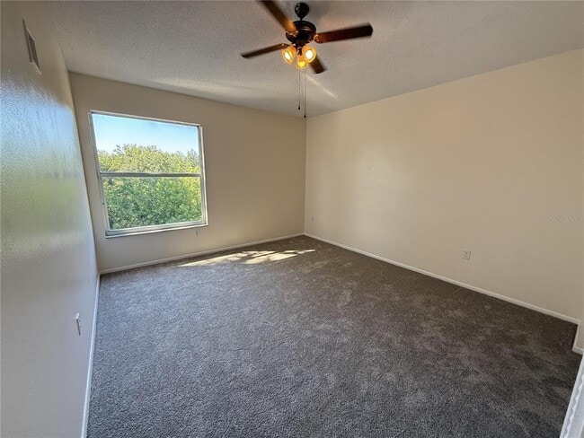 Building Photo - 12653 Longcrest Dr