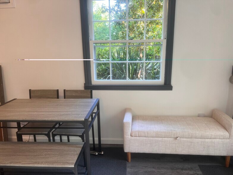 Building Photo - 1547 Fountain Ridge Rd