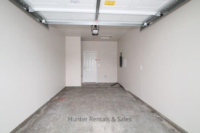 Building Photo - Truly Exceptional!