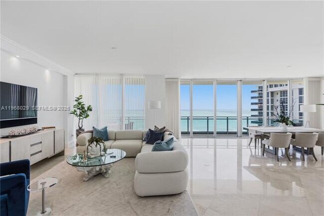 Building Photo - 10295 Collins Ave