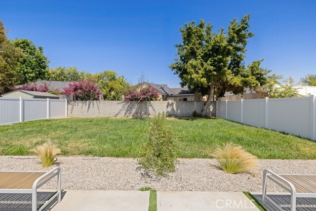 Building Photo - 11245 Greenlawn Ave