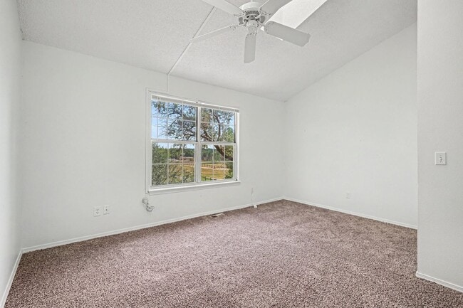 Building Photo - 17385 E Rice Cir