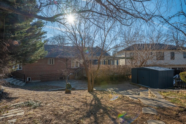 Building Photo - 1407 Leegate Rd NW