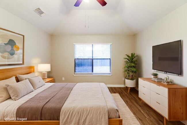 Building Photo - 17911 Poppy Trails Ln