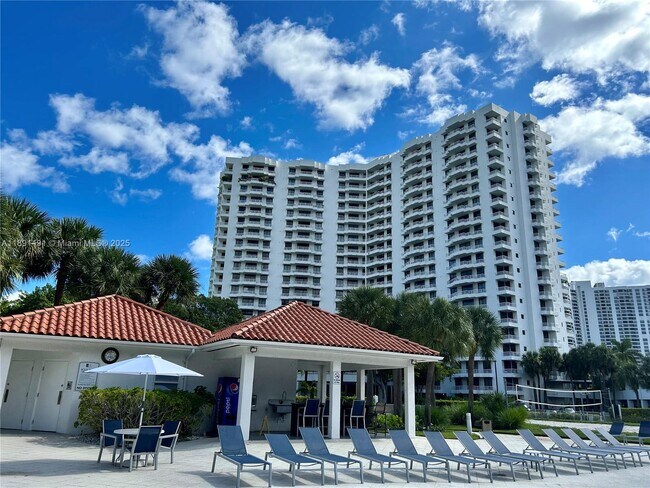 Building Photo - 3300 NE 192 St