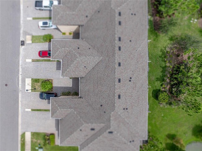 Building Photo - 29934 Southwell Ln
