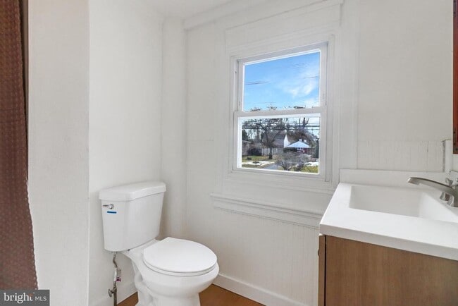 Building Photo - 24369 W Main St