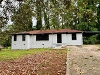 Building Photo - 1821 Sandringham Dr SW