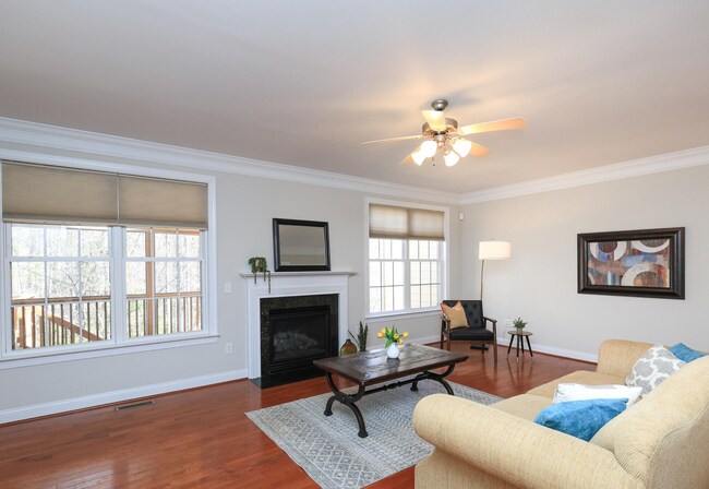 Building Photo - 8417 Henderson Rd