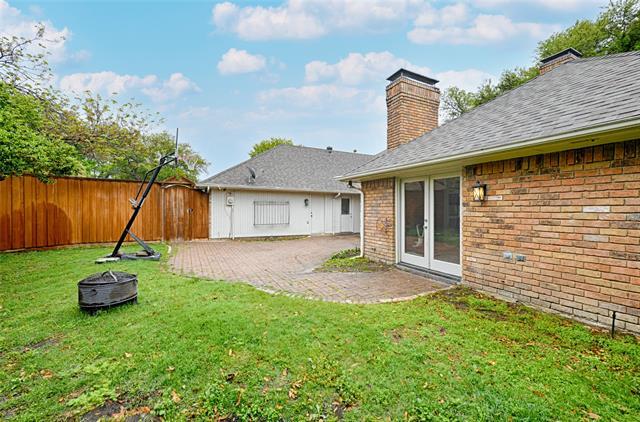 Building Photo - 7119 Debbe Dr