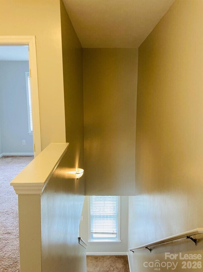 Building Photo - 8004 Strandhill Rd