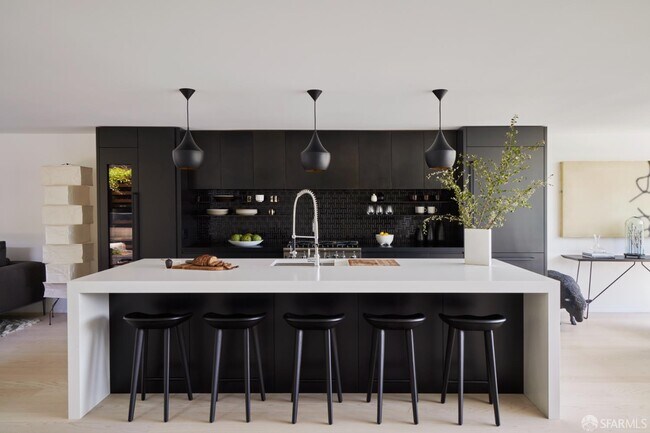 Building Photo - 169 Amber Dr