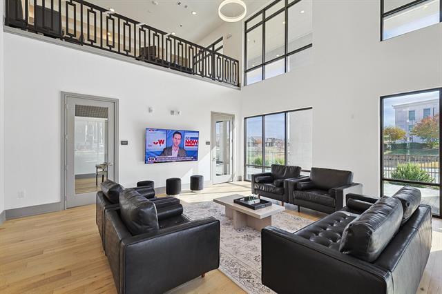 Building Photo - 2700 Old Denton Rd