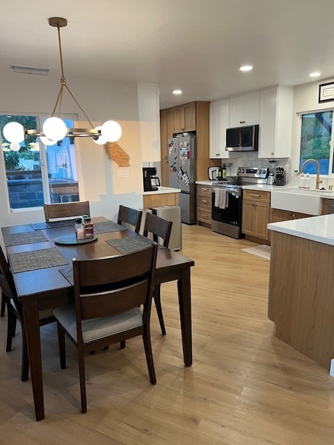 Building Photo - 9415 Mesa Terrace