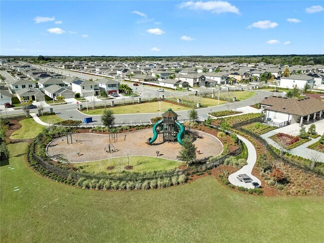 Building Photo - 16702 Carlton Pond St