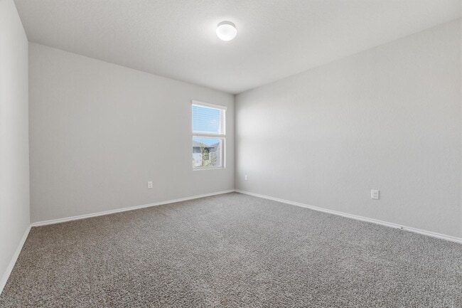 Building Photo - 186 Porcupine Ln