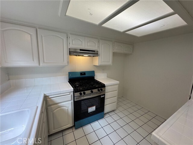 Building Photo - 524 S Catalina Ave