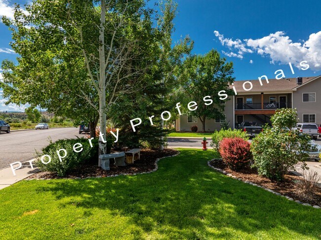 Building Photo - Don't miss an opportunity to live at the well kept Wind River Apartments in Rifle!