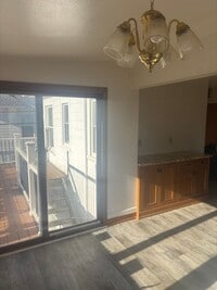 Building Photo - 317 8th St SE