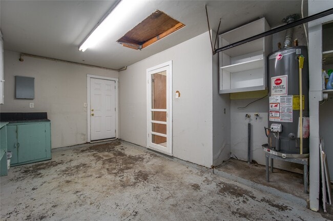 Building Photo - 3106 Maysel St