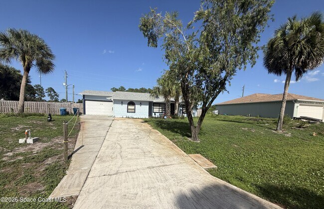 Building Photo - 219 Wilton Ave SW
