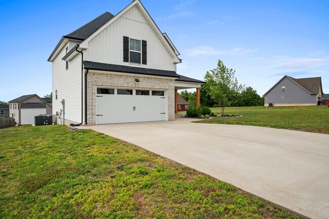 Building Photo - Stunning, Custom Single-Family Home!
