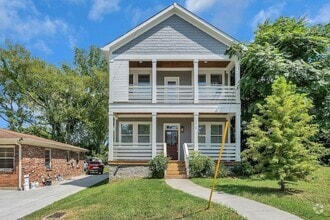Building Photo - 1109 Cecilia Ave