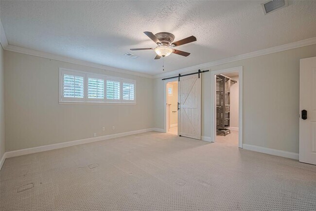 Building Photo - 11710 Hillcroft St