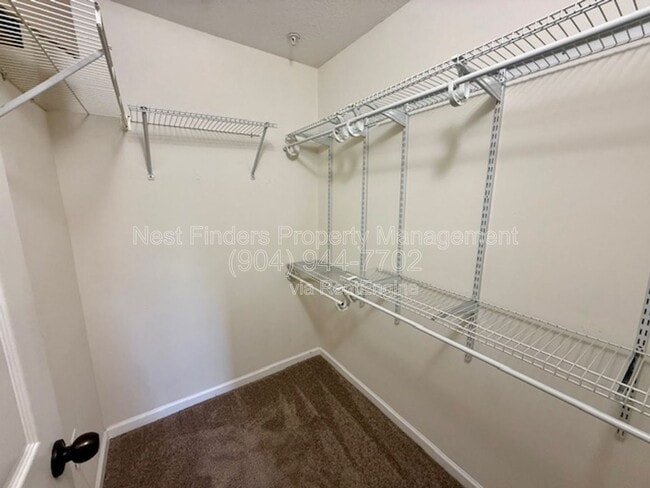 Building Photo - 7067 Deer Lodge Cir