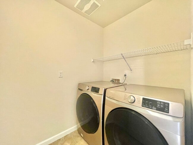 Building Photo - Great Home for rent