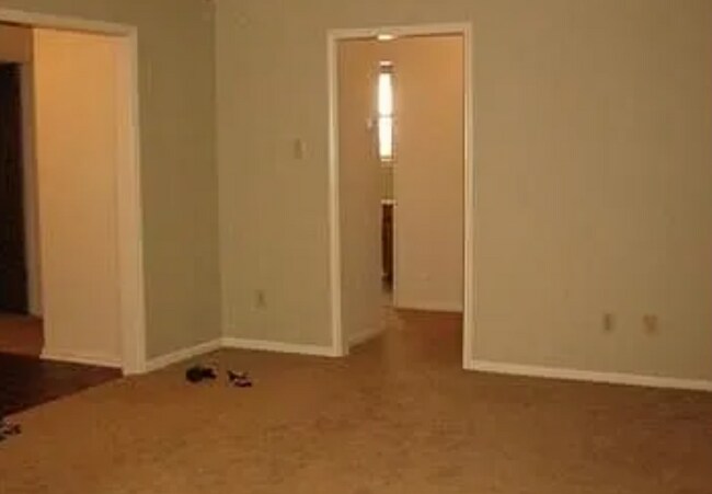 Building Photo - 1512 Bryant Way