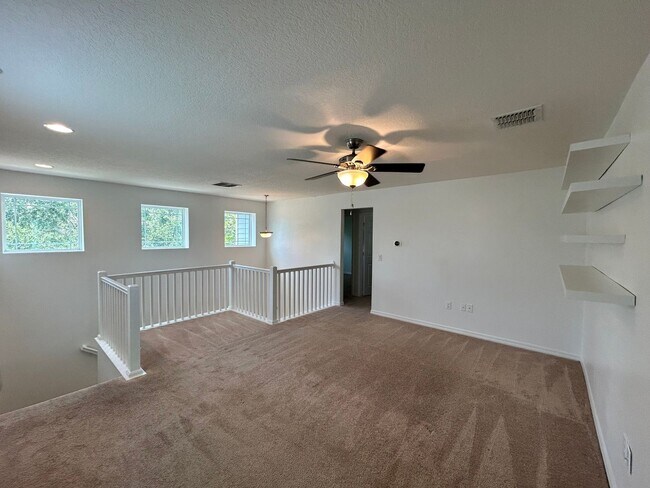 Building Photo - Gorgeous 3br/2.5 Winter Garden Home in Orc...