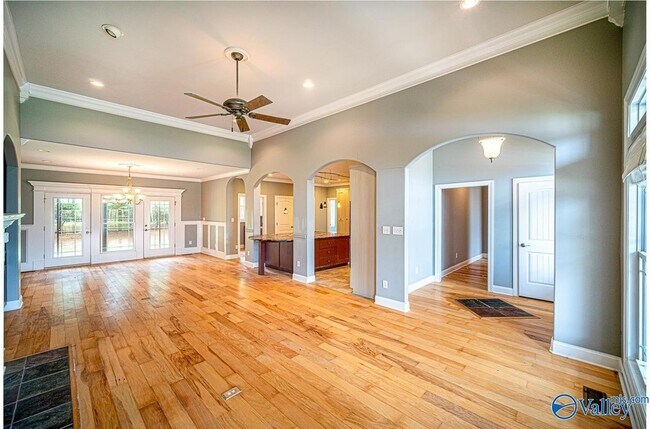 Building Photo - 26105 Apple Orchard Ln