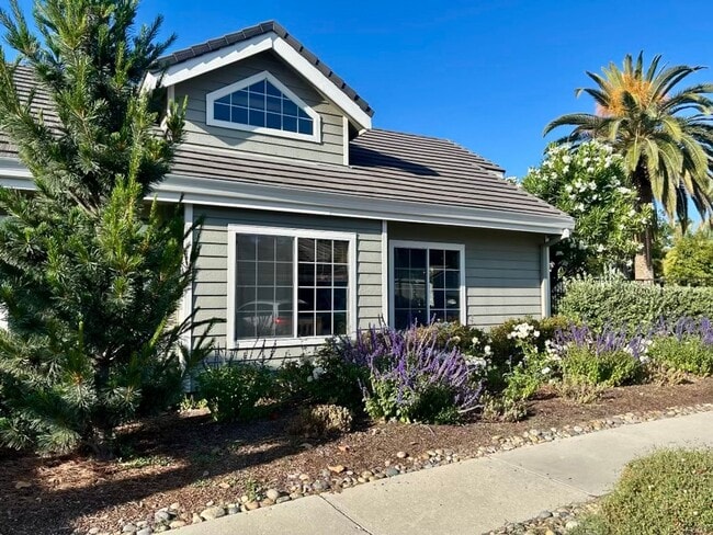 Building Photo - Modern and Convenient Condo Near Almaden Lake