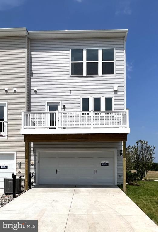 Building Photo - 15139 Jaxton Sq Ln