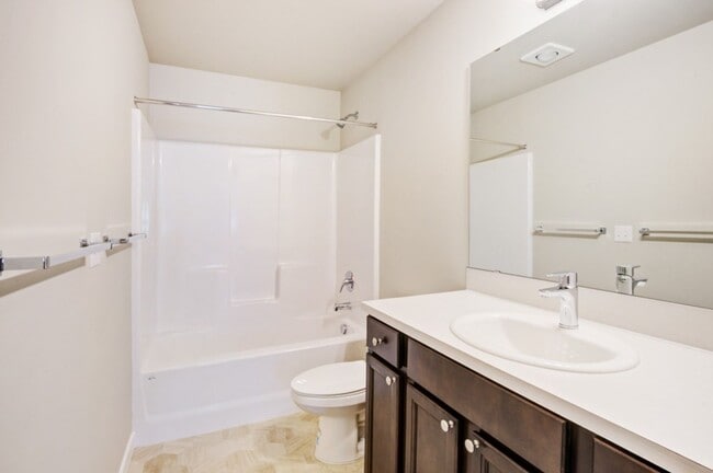 Building Photo - Modern 4BD 2.5BA in LSSD