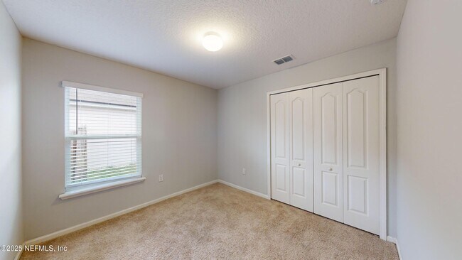 Building Photo - 14 Bluestone River Way